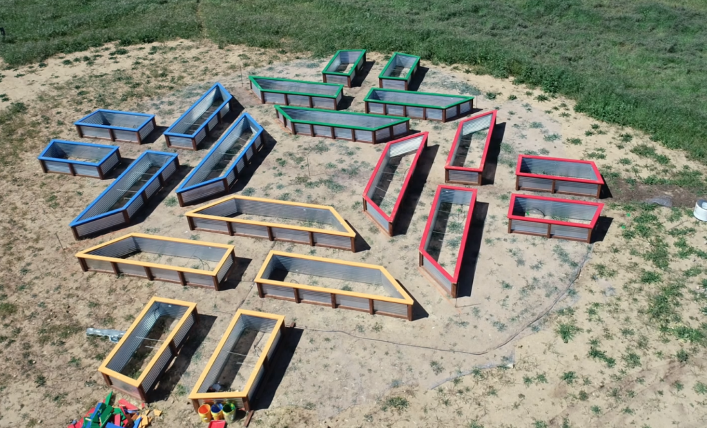 ED Center Raised Beds